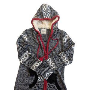 Between me & you Women's Full Zip Gray Cardigan Red‎ Pom Pom Tassels | SMALL